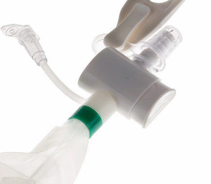 Un buon prezzo. con catetere di aspirazione chiuso medico di tipo Luer Lock approvato CE 14Fr in linea